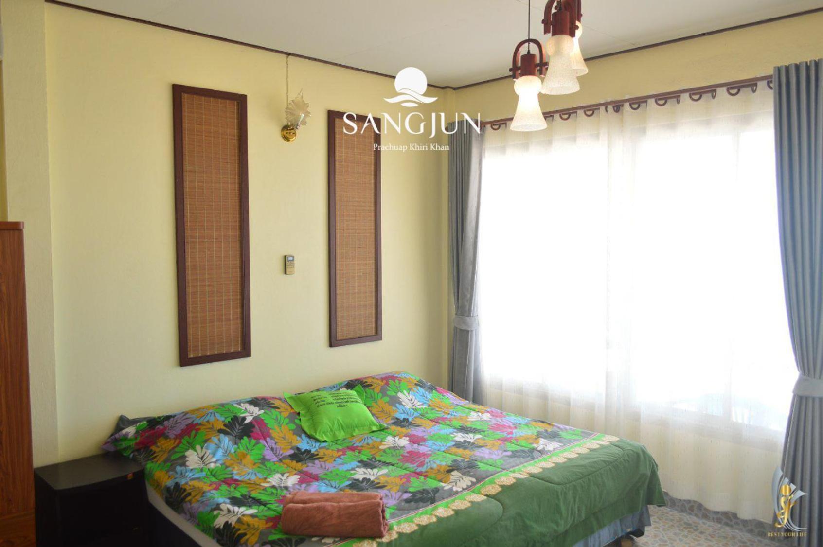 Sangjun On Beach Resort Bang Saphan Dış mekan fotoğraf